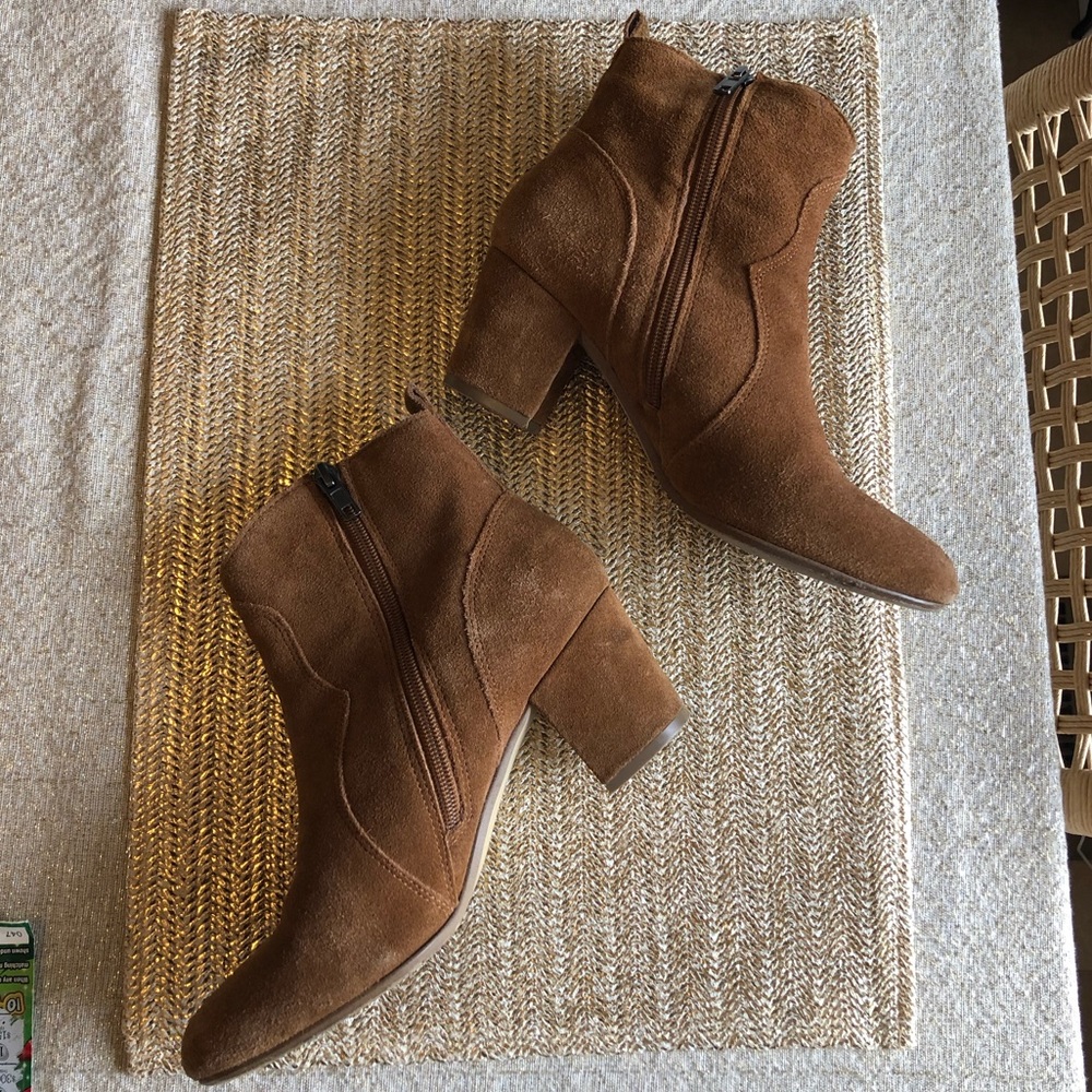 Steve Madden booties